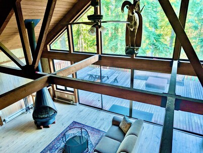 Chalet at Rainier Lodge - 0.4 mi to Nisqually Entrance Mt. Rainier