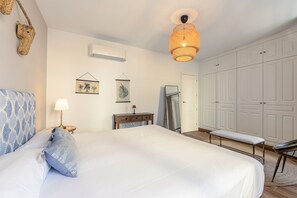 2 bedrooms, iron/ironing board, Internet - Mansión Blue Catedral Deluxe 1 (Sevilla)