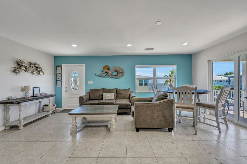 Dock, Pool, Free Ramp, Kayaks, Jacuzzi, Amazing Ocean Views Pets Are Welcomed! - Marathon, FL