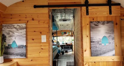 Skoolie Glamping