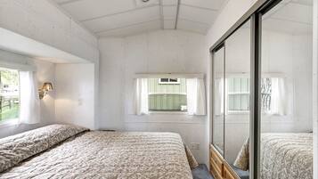 2 Schlafzimmer, Reisekinderbett, kostenloses WLAN, Bettwäsche