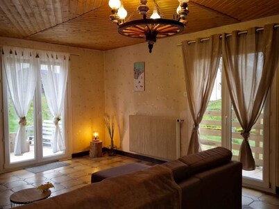 GITE PERCE NEIGE HAUT JURA CALM AND WARM.