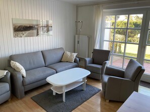 TV - Whg Sylt - house on the dike (Utersum)