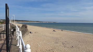 Beach nearby, sun loungers