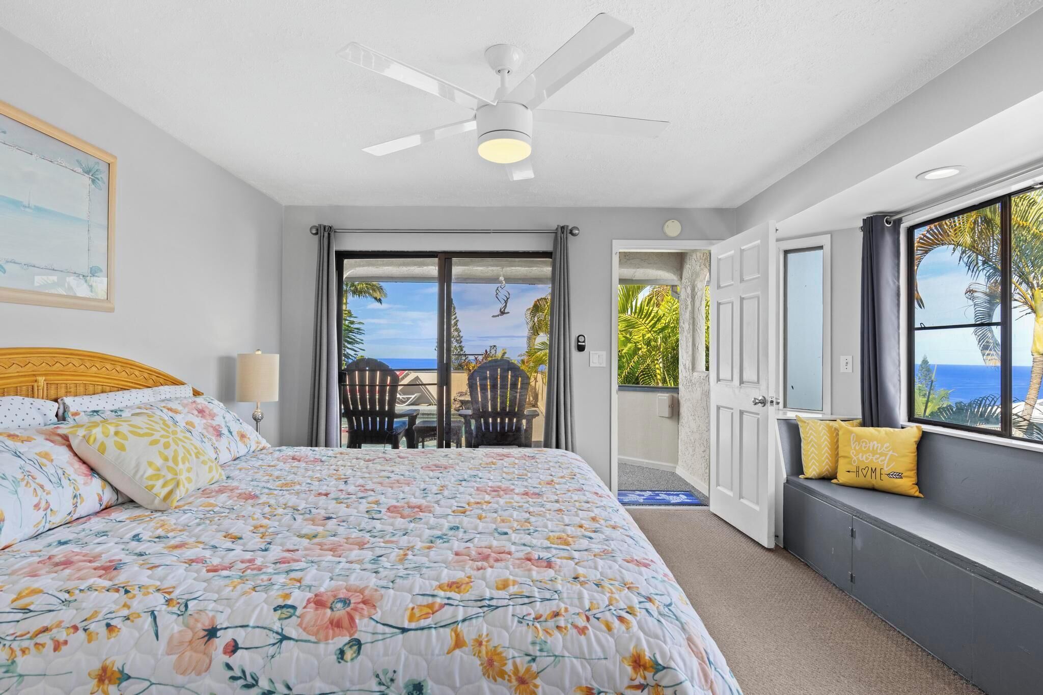 4 bedrooms, desk, iron/ironing board, travel crib