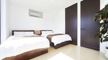 Elite Villa, Non Smoking | 2 bedrooms, down comforters, free WiFi, bed sheets