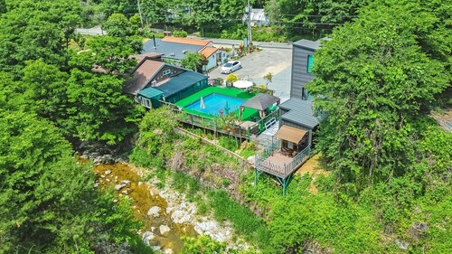 Yangpyeong Alice Pension