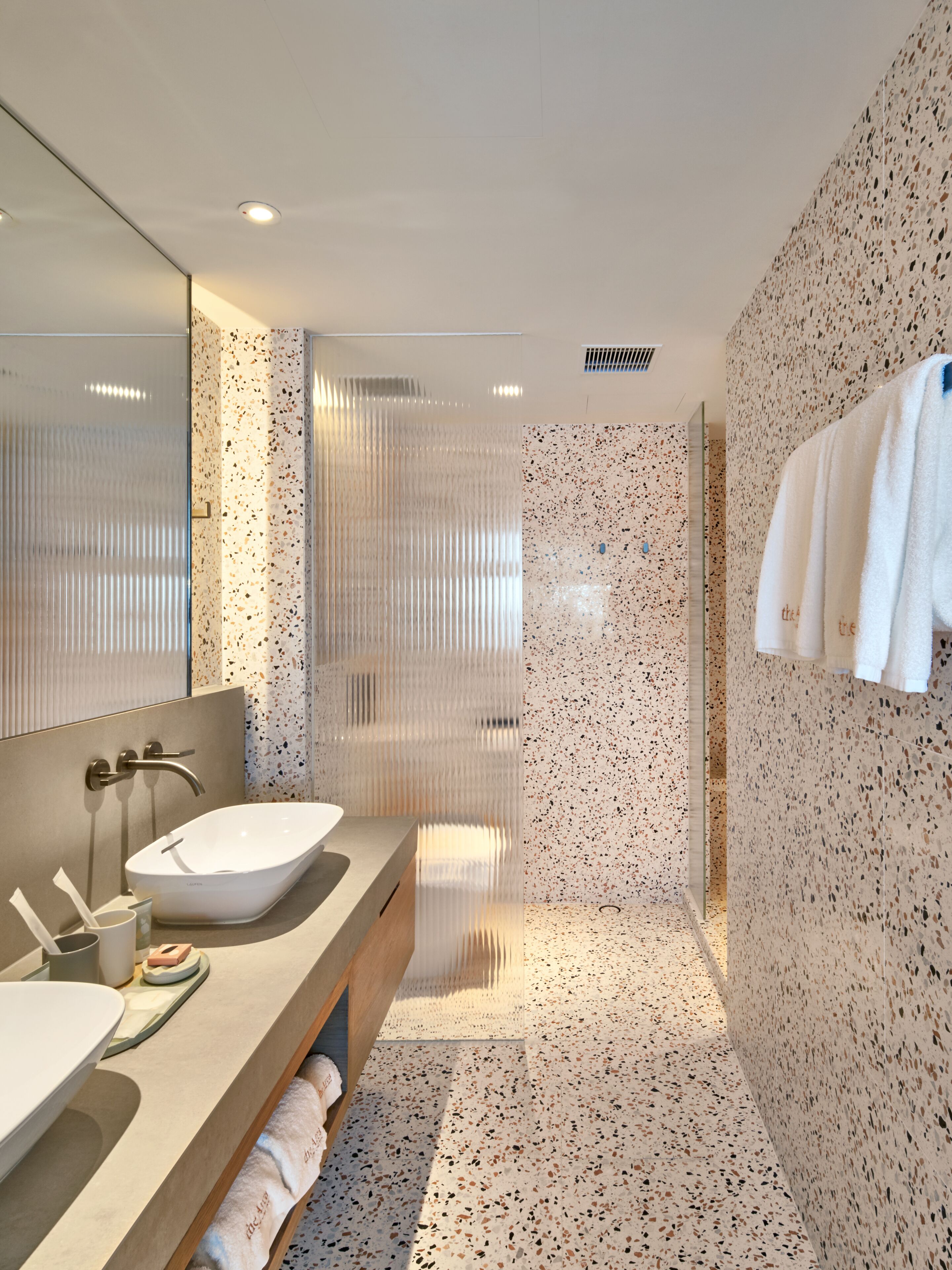 sea family suite | bathroom | free toiletries, hair dryer, bathrobes, slippers