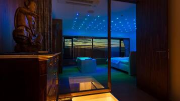 Vila Keluarga, beberapa kamar, lemari es & microwave (Luxury Villa Eva Pool Whirlpool &) | Interior