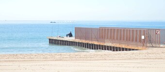 Cozy 1BR Apartment with Garden View, Near Beach and Shops, A/C, Parking - Fréjus