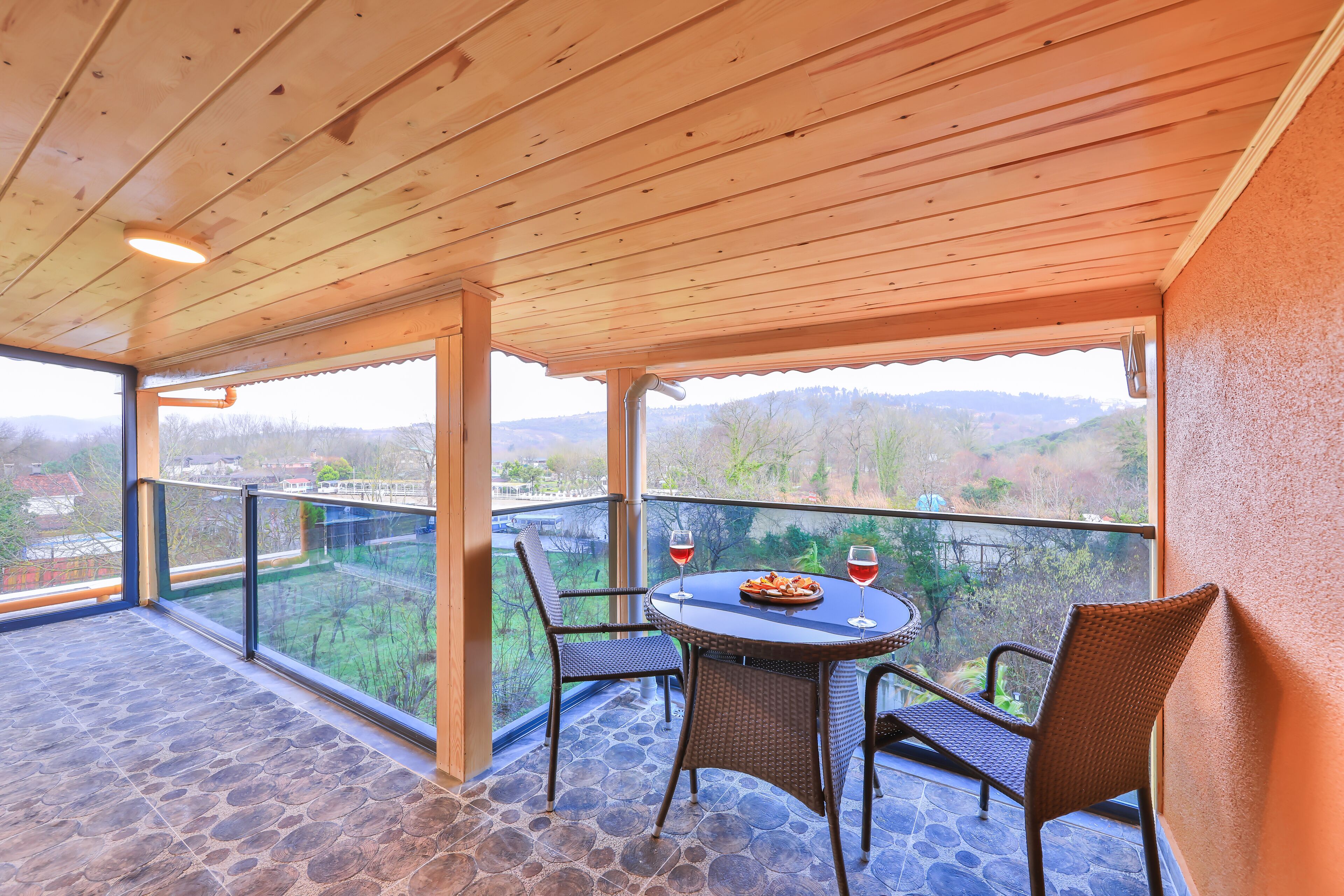 PANDORA | 部屋からの景観