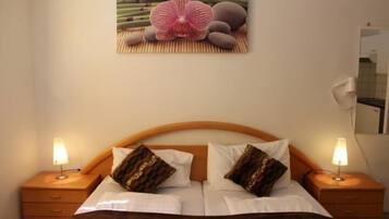 1 Schlafzimmer, Schreibtisch, Verdunkelungsvorhänge