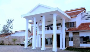 Front of property - ViVa Gardens (Gatundu)