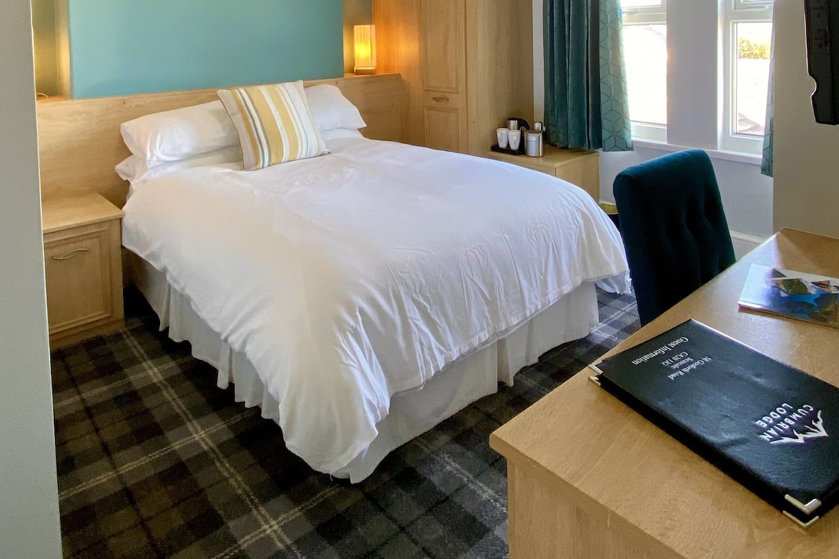 4 - Broad Crag | Iron/ironing board, free WiFi, bed sheets