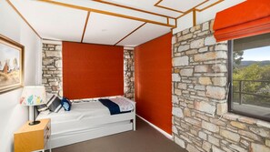 4 bedrooms, Internet, bed sheets - Moggs Magic, Moggs Creek (Moggs Creek)