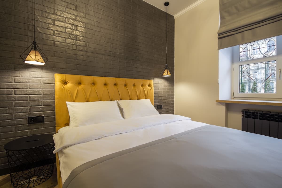 Signature Apartment | 1 bedroom, desk, laptop workspace, iron/ironing board