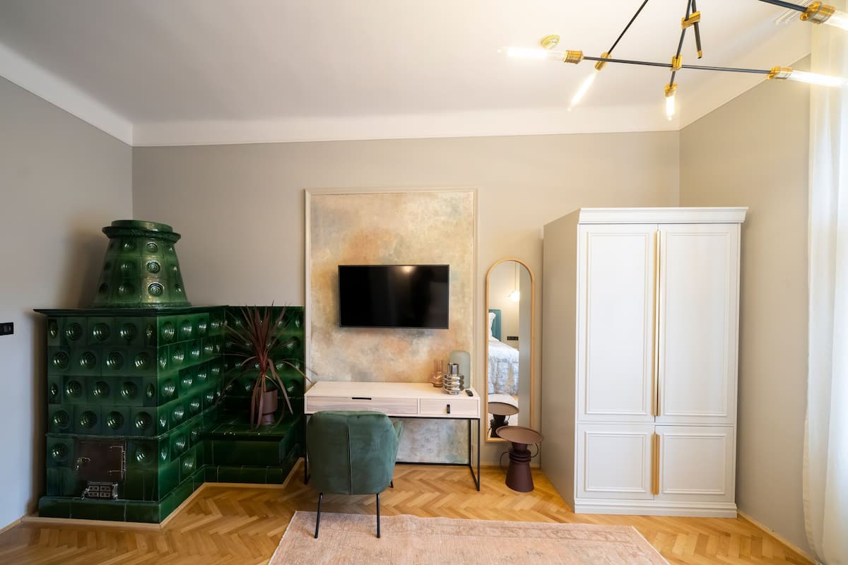 Signature kamer | Lakens van Egyptisch katoen, luxe beddengoed, een bureau, gratis wifi