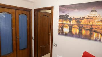 Shared Dormitory, 1 Bedroom, Accessible, Smoking | Interior