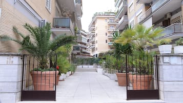 Shared Dormitory, 1 Bedroom, Accessible, Smoking | Front of property