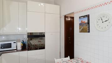 Dormitorio condiviso, 1 camera da letto, accessibile ai disabili, fumatori | Interni