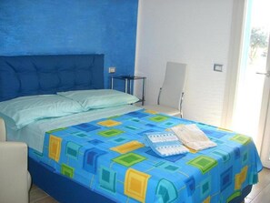 1 bedroom - Solivariu Village Affittacamere - King Room With Garden View 1 (Piscinas)