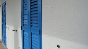 Exterior detail - Solivariu Village Affittacamere - King Room With Garden View 1 (Piscinas)