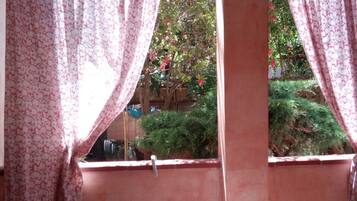 Dormitório compartilhado, 3 quartos, acessível, terraço | Área da propriedade
