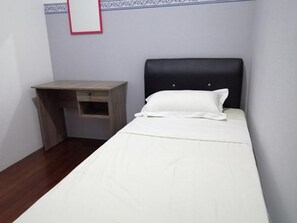 1 bedroom - Standard Double Room With Ac in Kuching (Kuching)