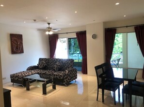 Condo, 1 Bedroom | Interior