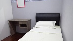 1 bedroom - Single Room With Ac, Central Accomodation (Kuching)