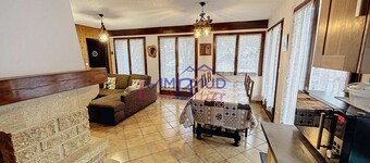 4 rooms Spacious 6 or 8 people Chimney
