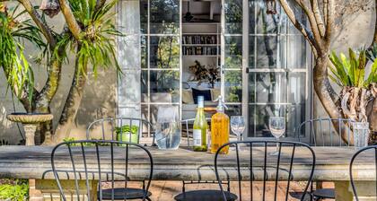 Bermagui ''Wollybutts'' Jewel on the Lake