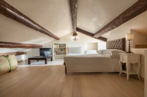 3 camere, ferro/asse da stiro, Wi-Fi gratuito, lenzuola