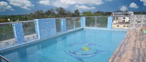 Rooftop pool