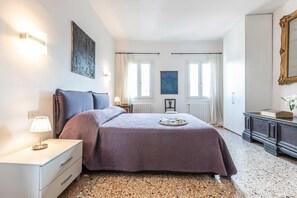 2 camere, ferro/asse da stiro, Wi-Fi gratuito, lenzuola