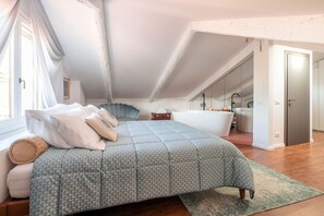 3 camere, ferro/asse da stiro, Wi-Fi gratuito, lenzuola