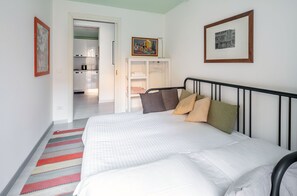 1 chambre, fer et planche à repasser, Wi-Fi gratuit, draps fournis