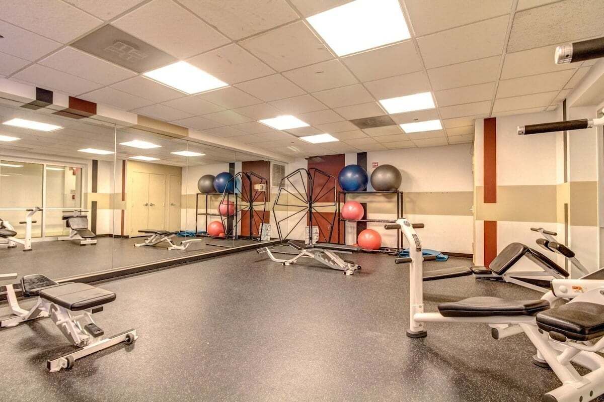 Apartment, 2 Bedrooms | Fitness facility