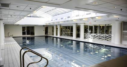 2 Bedroom Apartment located in Washington Dcâs Penn Quarter. 2 Apts by RedAwning