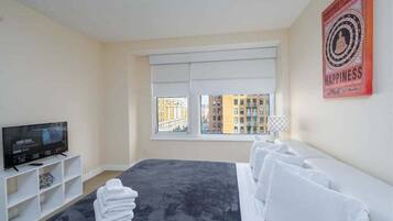 Apartment, 2 Bedrooms | 2 bedrooms, laptop workspace, iron/ironing board, free WiFi