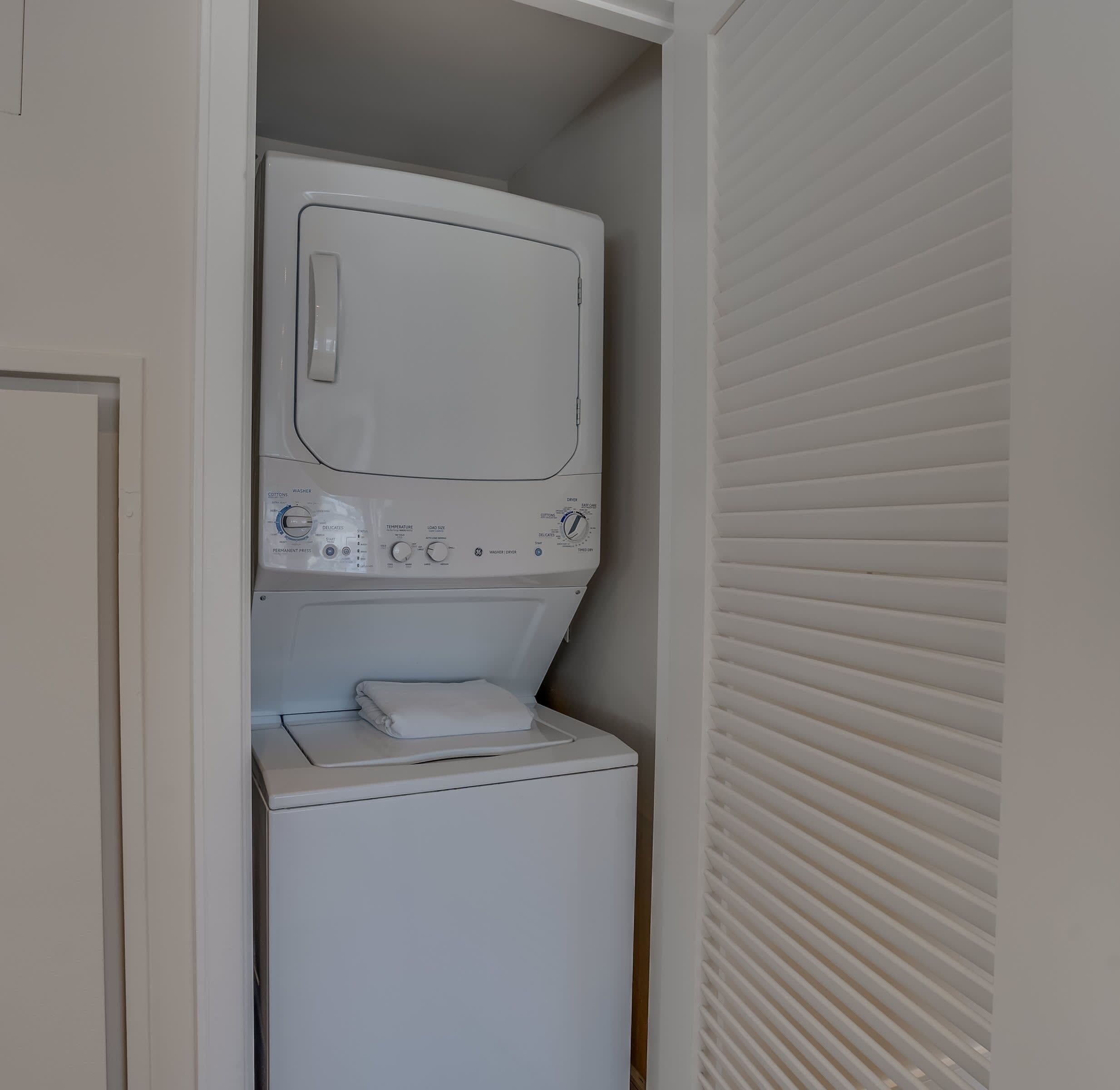 Apartment, 2 Bedrooms | Interior