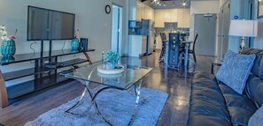 Apartment, 2 Schlafzimmer | Wohnbereich