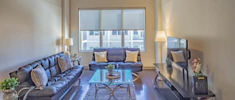 Departamento, 2 habitaciones | Área de sala de estar