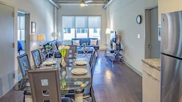 Apartment, 2 Bedrooms | Interior
