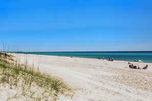 Beach - Gorgeous 3 bedroom, 2.5 bath gulf front townhome on Navarre Beach (Navarre Beach)