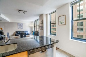Apartment, 2 Bedrooms | Interior