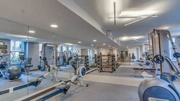 Apartment, 2 Bedrooms | Fitness facility