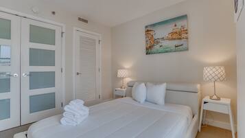 Apartment, 2 Bedrooms | 2 bedrooms, laptop workspace, iron/ironing board, free WiFi