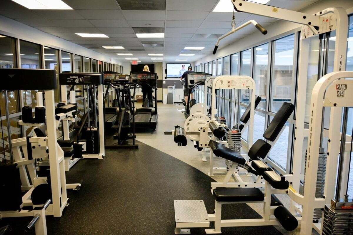 Apartment, 2 Bedrooms | Fitness facility