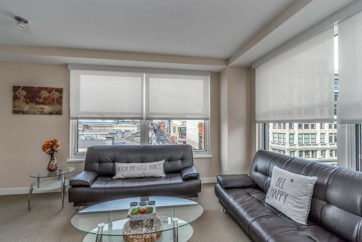 Apartment, 2 Bedrooms | Living area | Smart TV, streaming services